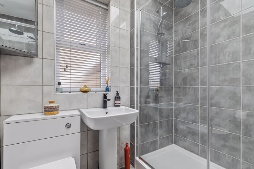 Images for Woodhall Road, Pudsey