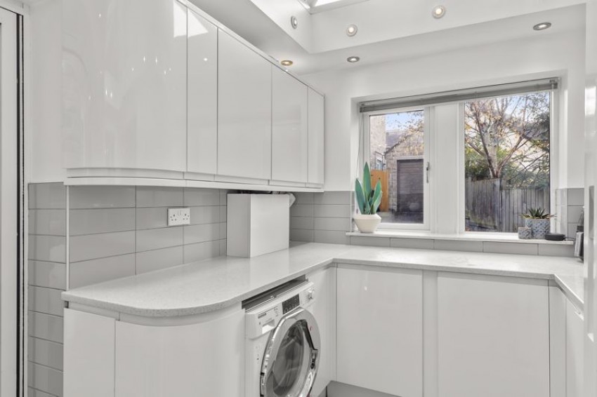 Images for Scarwood Close, Bingley