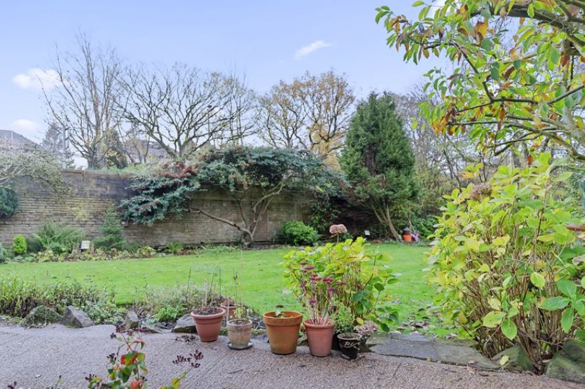 Images for Briar Garth, Shipley