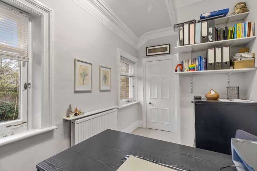 Images for Briar Garth, Shipley