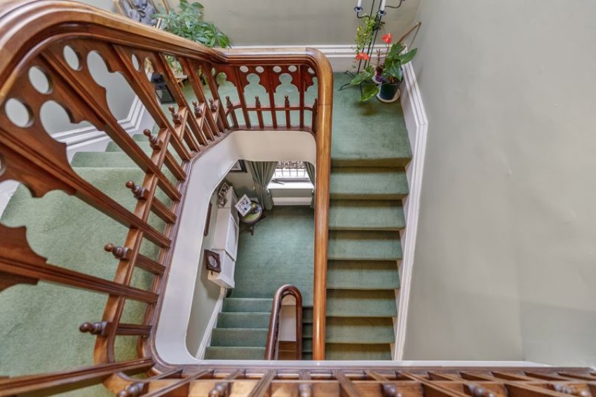 Images for Briar Garth, Shipley