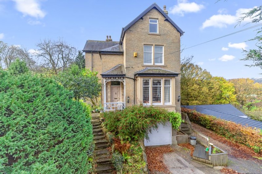 Images for Briar Garth, Shipley