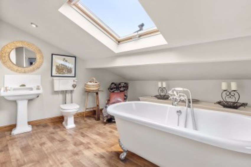 Images for Upper Marsh Lane, Keighley