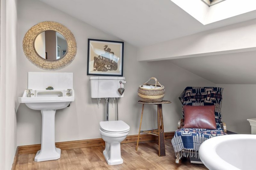 Images for Upper Marsh Lane, Keighley