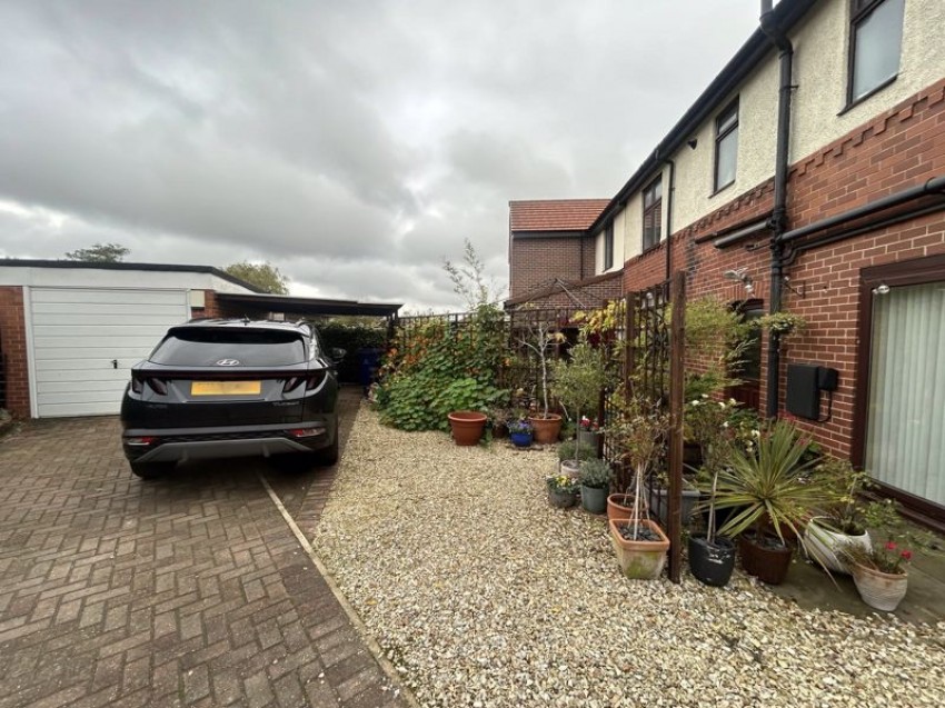 Images for Crabgate Lane, Doncaster