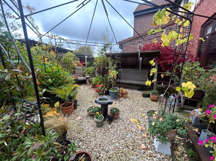 Images for Crabgate Lane, Doncaster