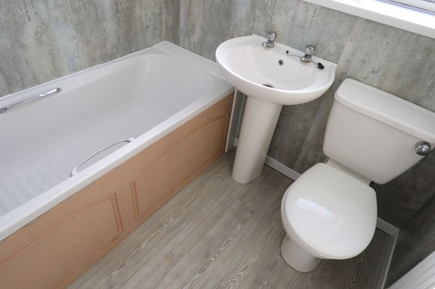 Images for Heath Farm Close, Ferndown