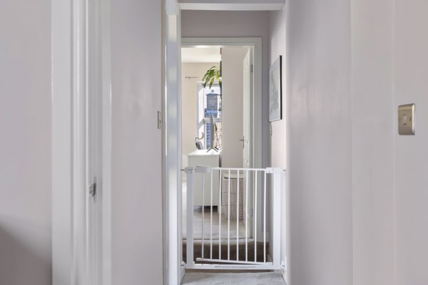 Images for Lands Lane, Leeds