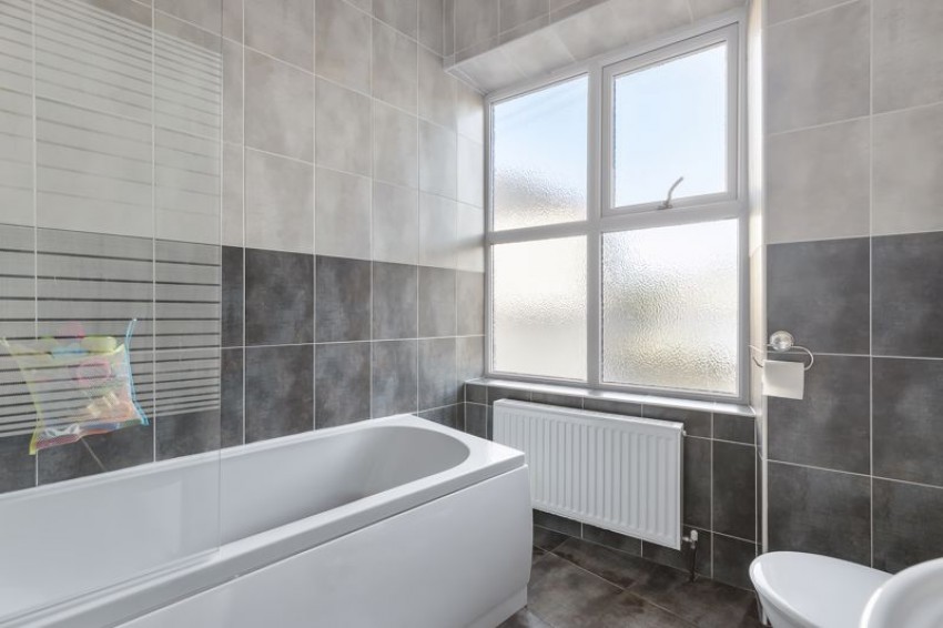 Images for Lands Lane, Leeds