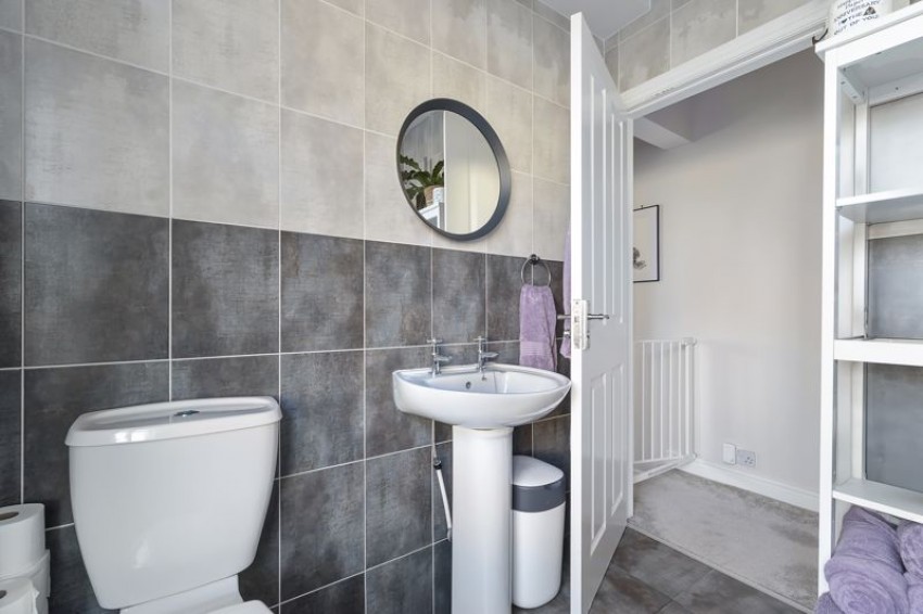 Images for Lands Lane, Leeds