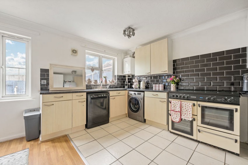 Images for Chloe Gardens, Parkstone