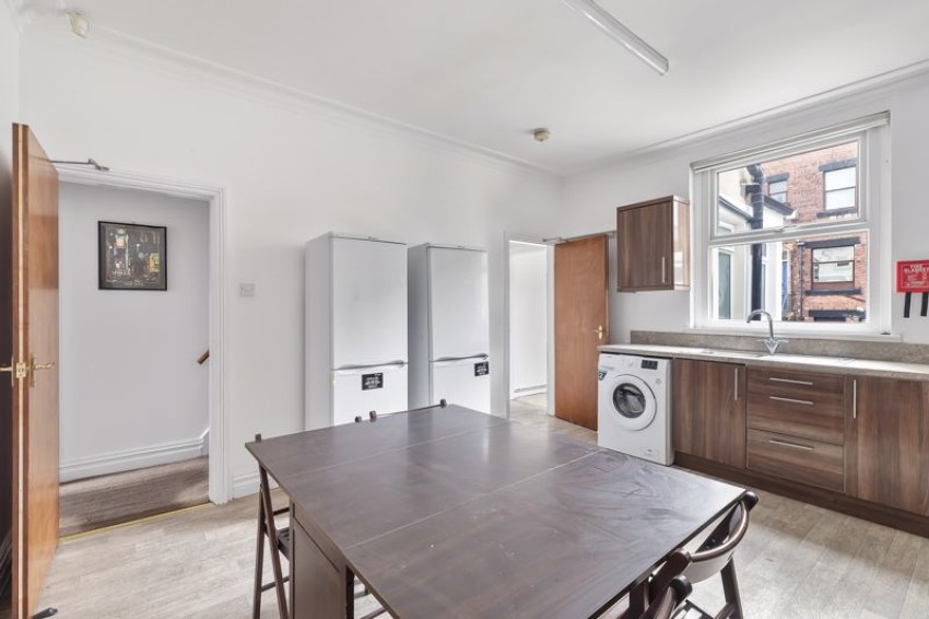 Images for Low Lane, Horsforth