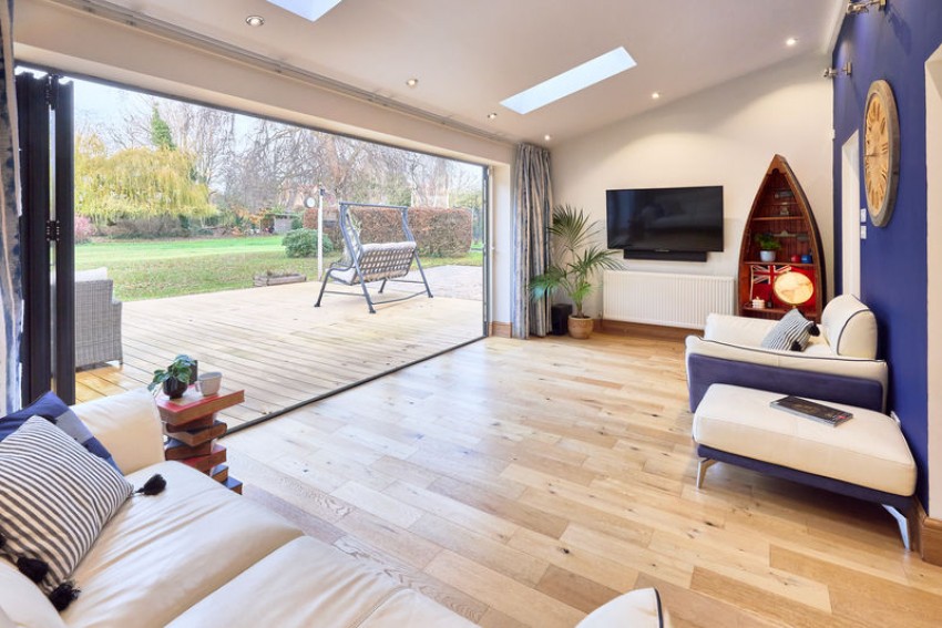 Images for New Lane, Upton