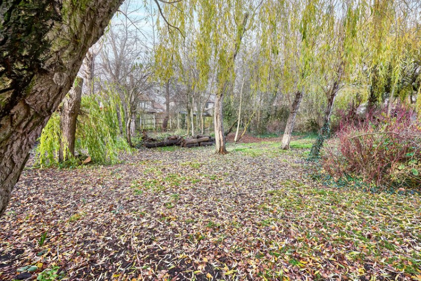 Images for New Lane, Upton