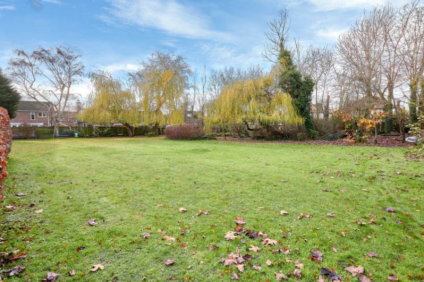 Images for New Lane, Upton