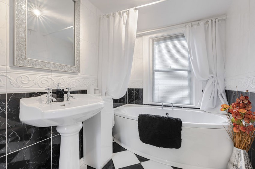 Images for Moorside Road, Eccleshill