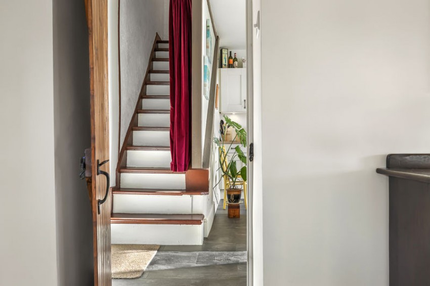 Images for Upper Marsh Lane, Oxenhope