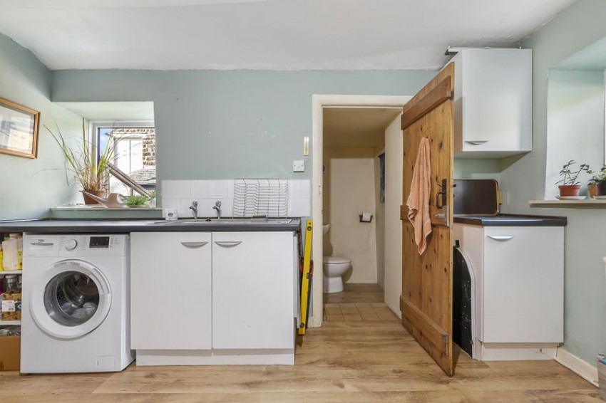 Images for Upper Marsh Lane, Oxenhope