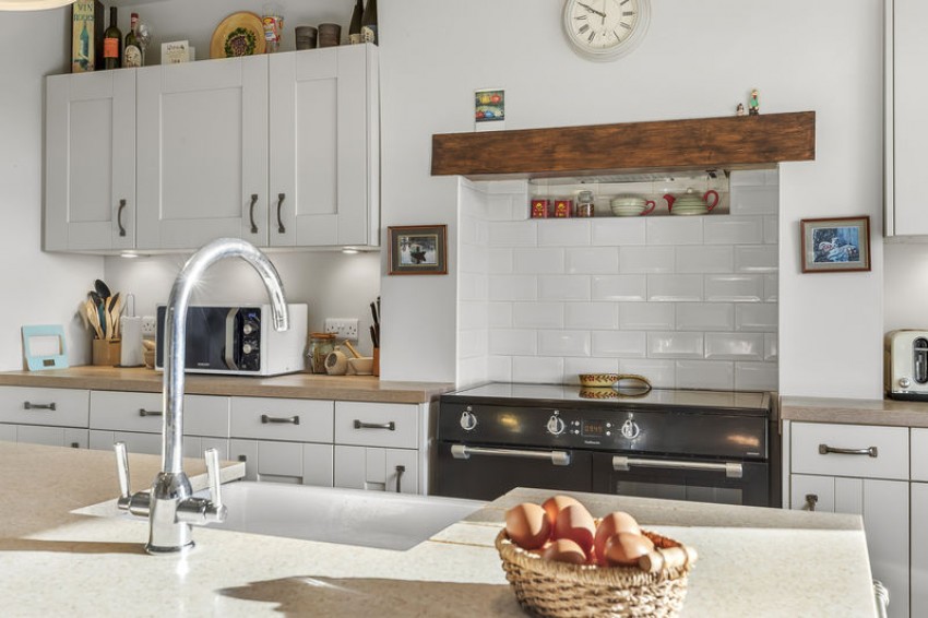 Images for Upper Marsh Lane, Oxenhope