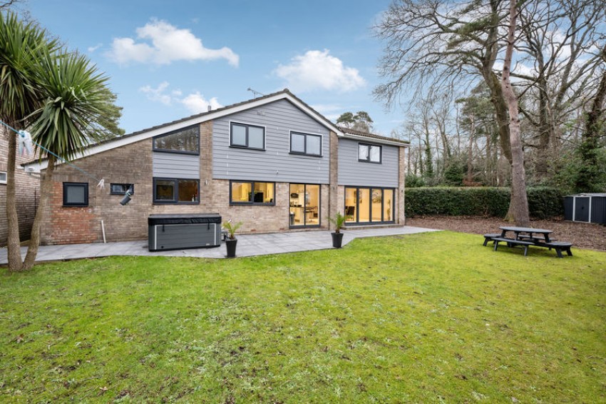 Images for Whitchurch Avenue, Broadstone