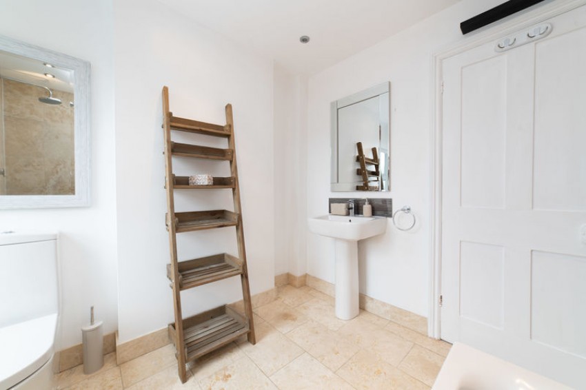 Images for Mentone Road, Ashley Cross