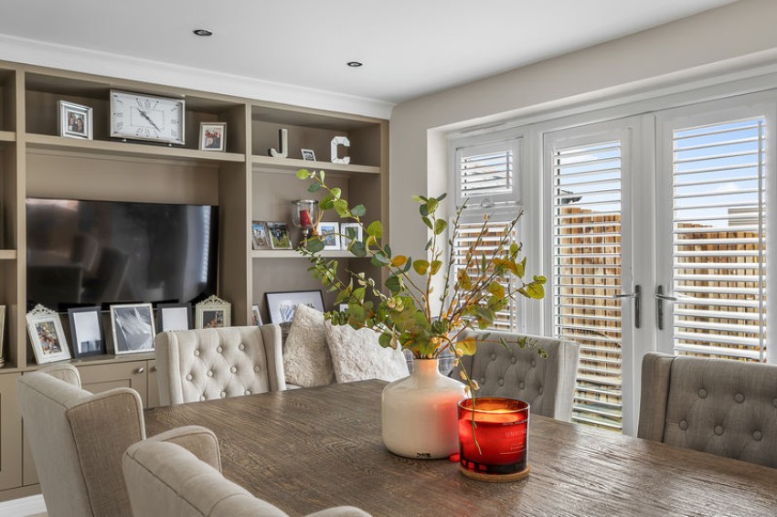 Images for New House Farm Drive, Menston