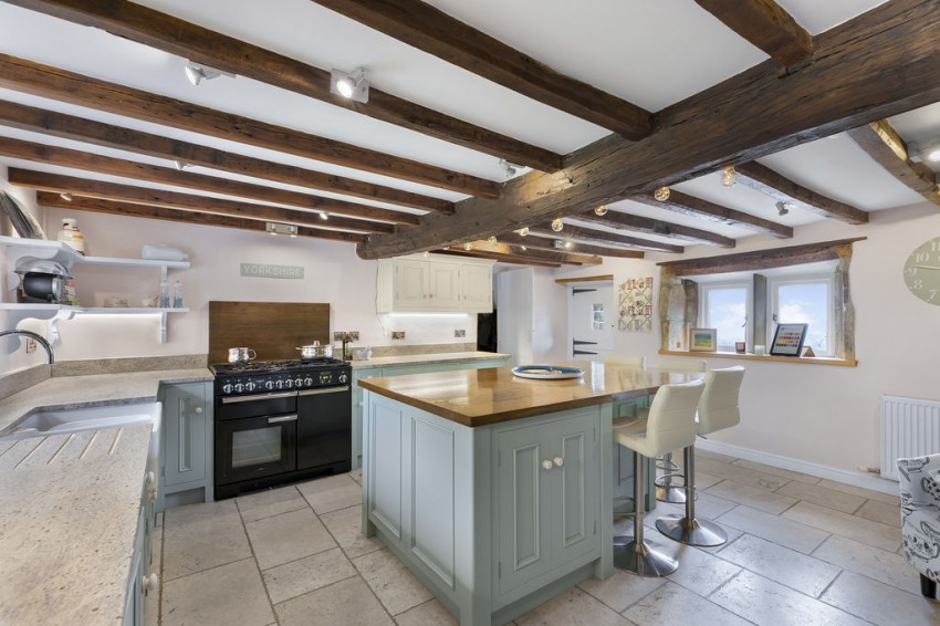 Images for Otley Road, Edge of Hawksworth & Menston