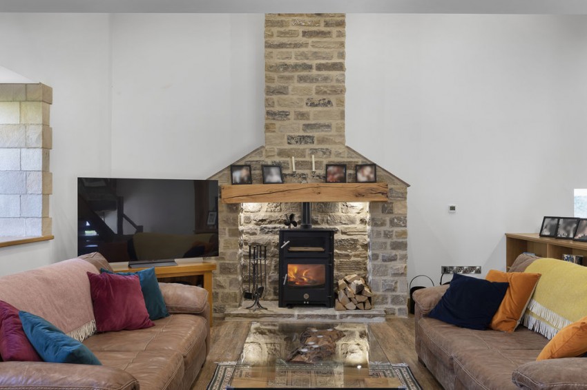 Images for Otley Road, Edge of Hawksworth & Menston