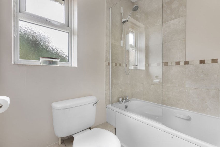 Images for Tenterfields, Apperley Bridge