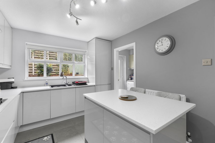 Images for Tenterfields, Apperley Bridge