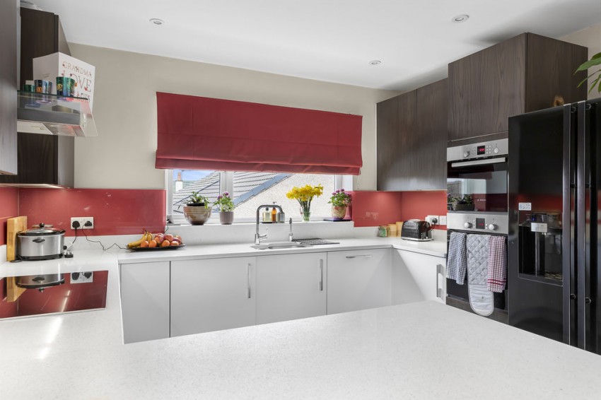 Images for Greenside Lane, Cullingworth