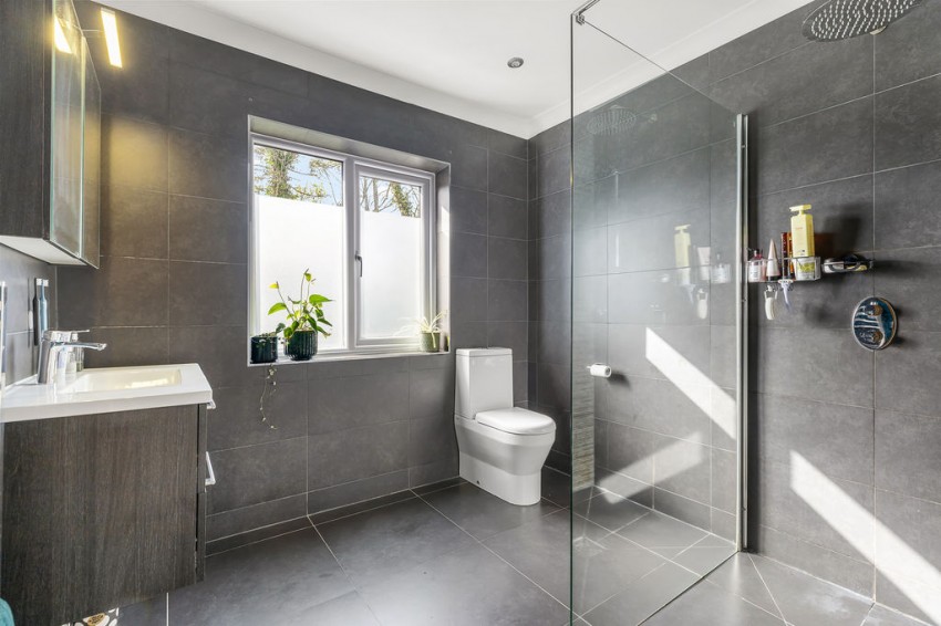 Images for Windermere Avenue, Menston