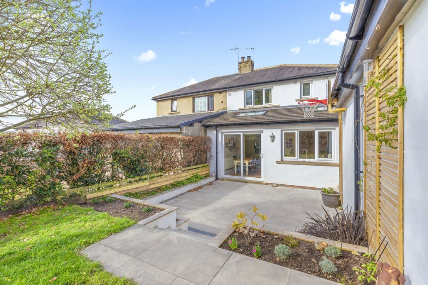 Images for South Hill Drive, Gilstead