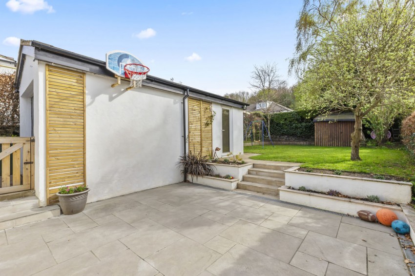 Images for South Hill Drive, Gilstead