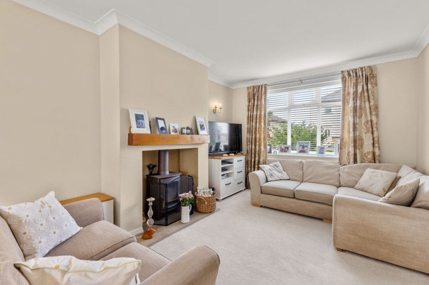 Images for South Hill Drive, Gilstead