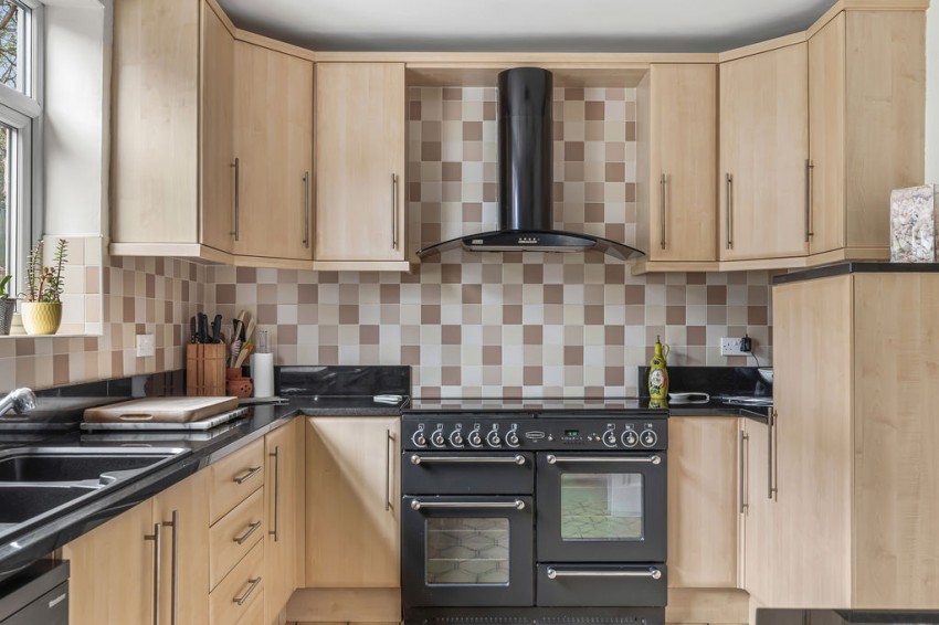 Images for Windermere Avenue, Menston