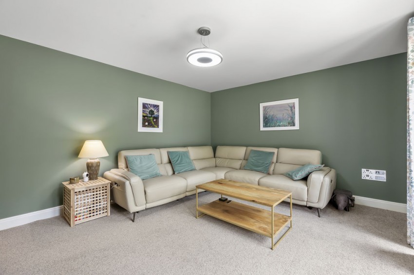 Images for Plover Field, Menston