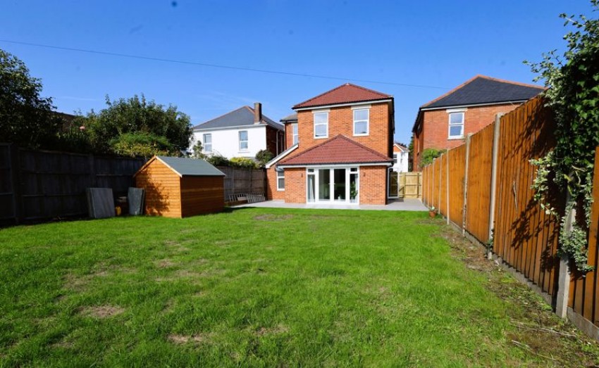 Images for Eight bedroom student house in Alma Road, Winton