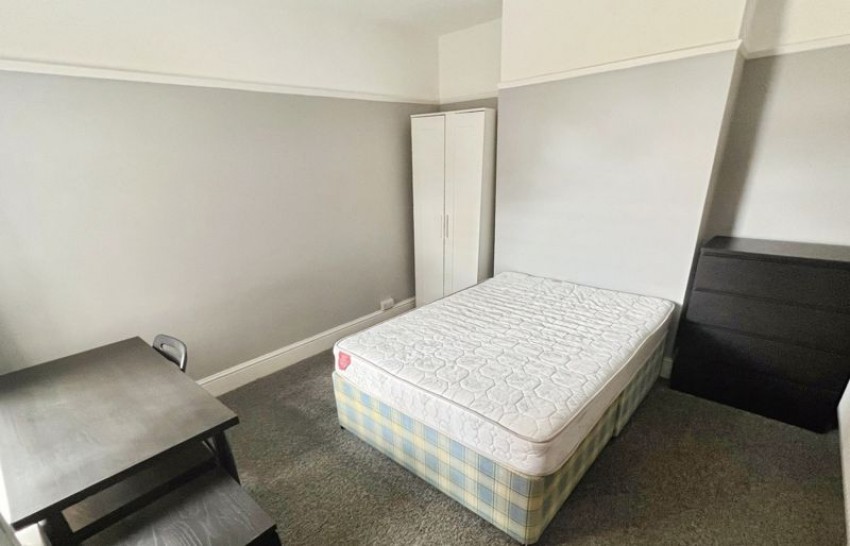 Images for Charminster, Bournemouth