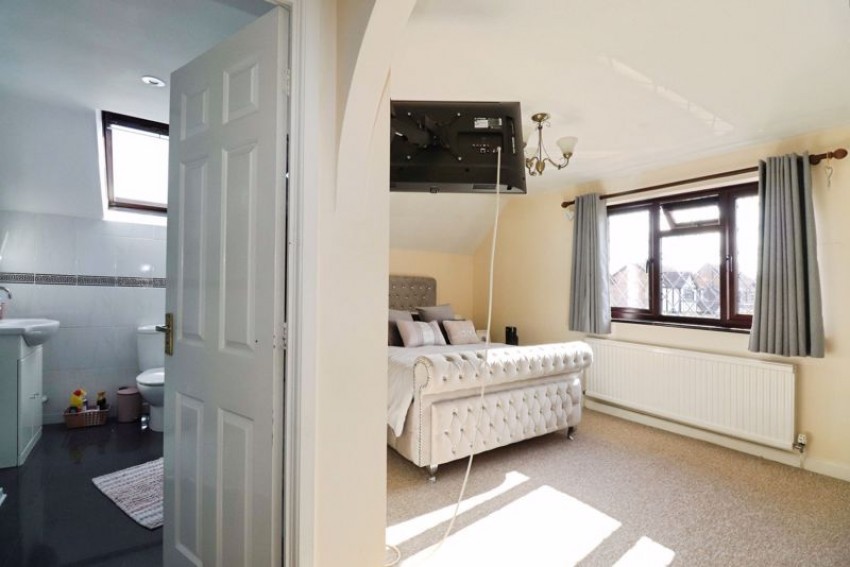 Images for Walsingham Dene, Bournemouth