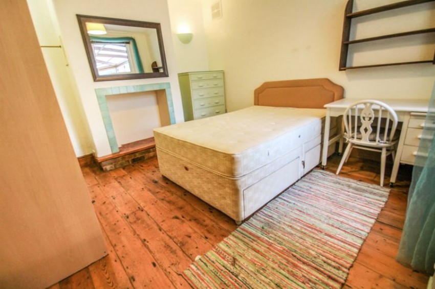 Images for Leslie Road, Winton