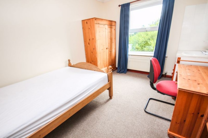 Images for Bengal Road, Winton