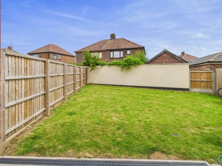 Images for St. Georges Close, Upton, Pontefract