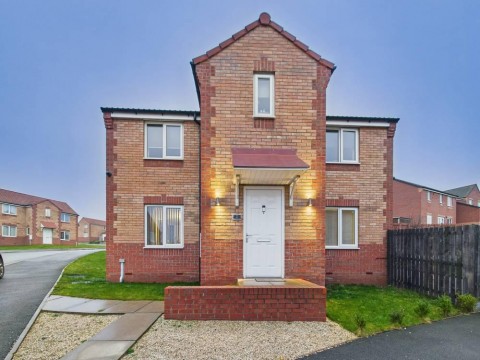 View Full Details for Pineberry Way, Knottingley
