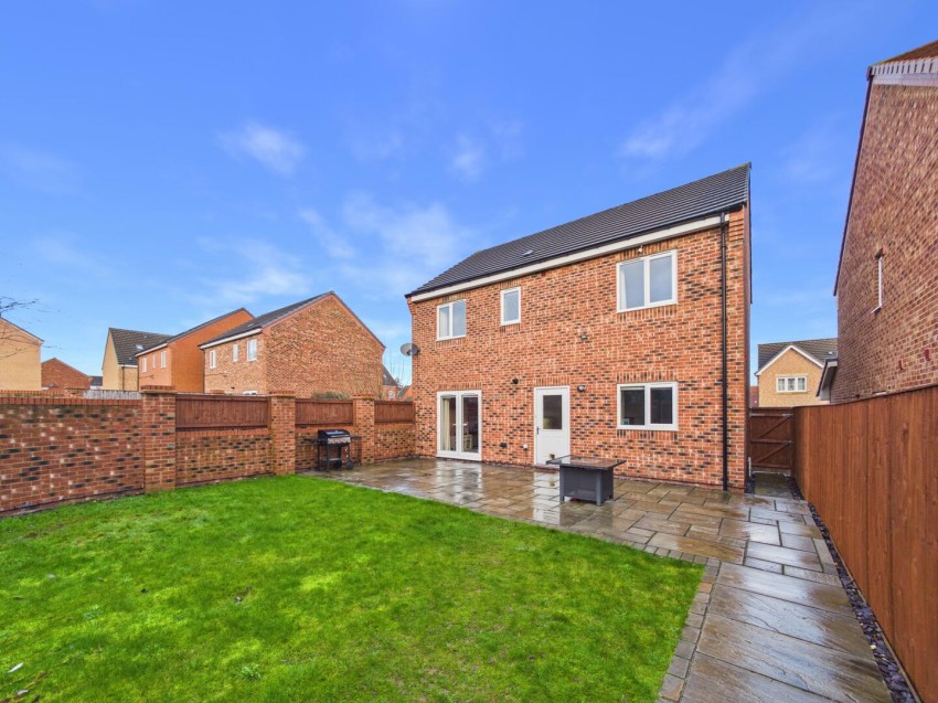 Images for The Fouracres, Wakefield