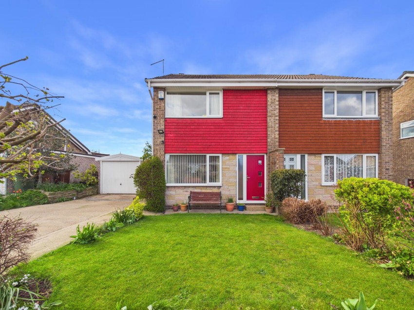 Images for Hollingthorpe Grove, Hall Green, Wakefield