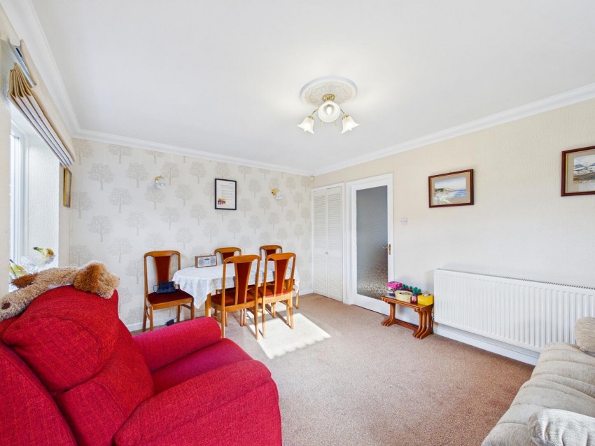 Images for Hollingthorpe Grove, Hall Green, Wakefield