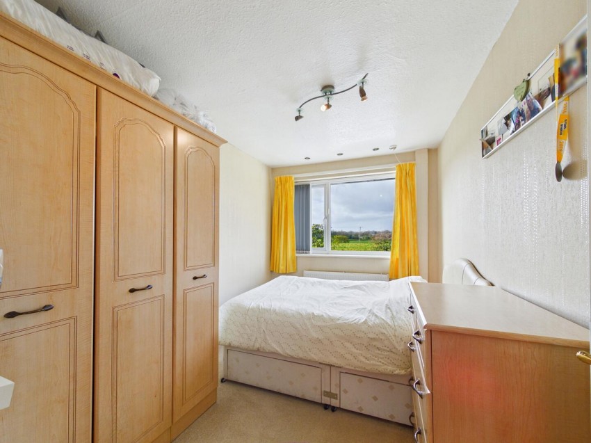 Images for Hollingthorpe Grove, Hall Green, Wakefield