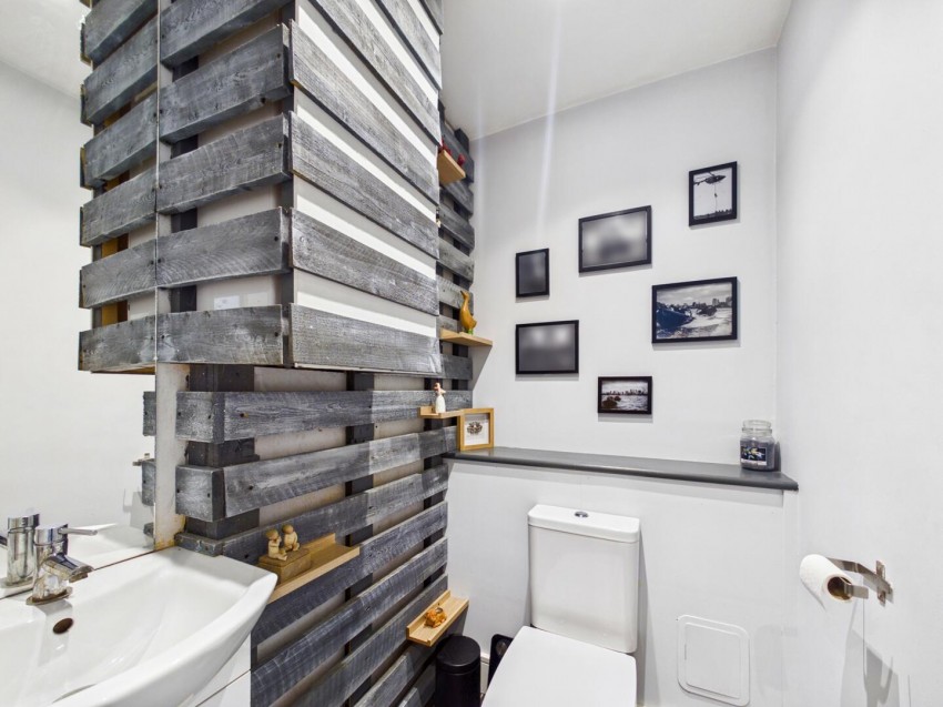 Images for Long Crest, Pontefract