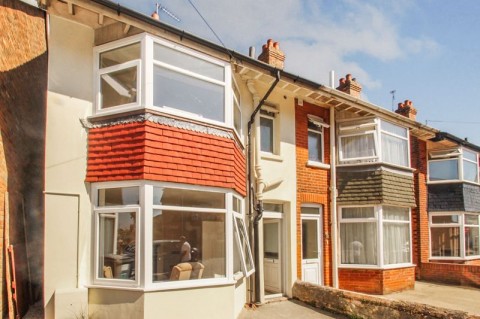 View Full Details for Four Double Bedroom Refurbished Student House
